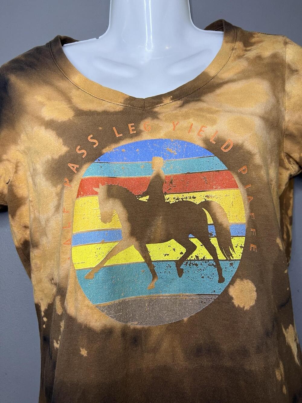 Equestrian Bleach Tie Dye Horse Graphic Tee Top Shirt Womens Small Brown